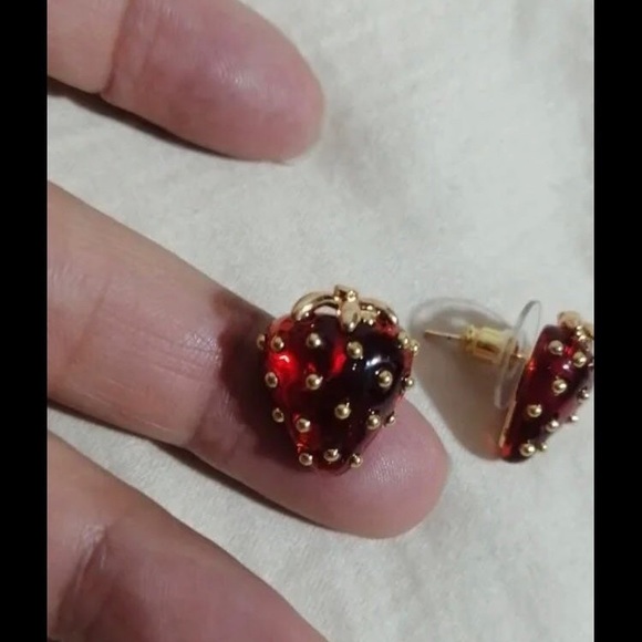 - Katespade strawberry earrings - Picture 5 of 10